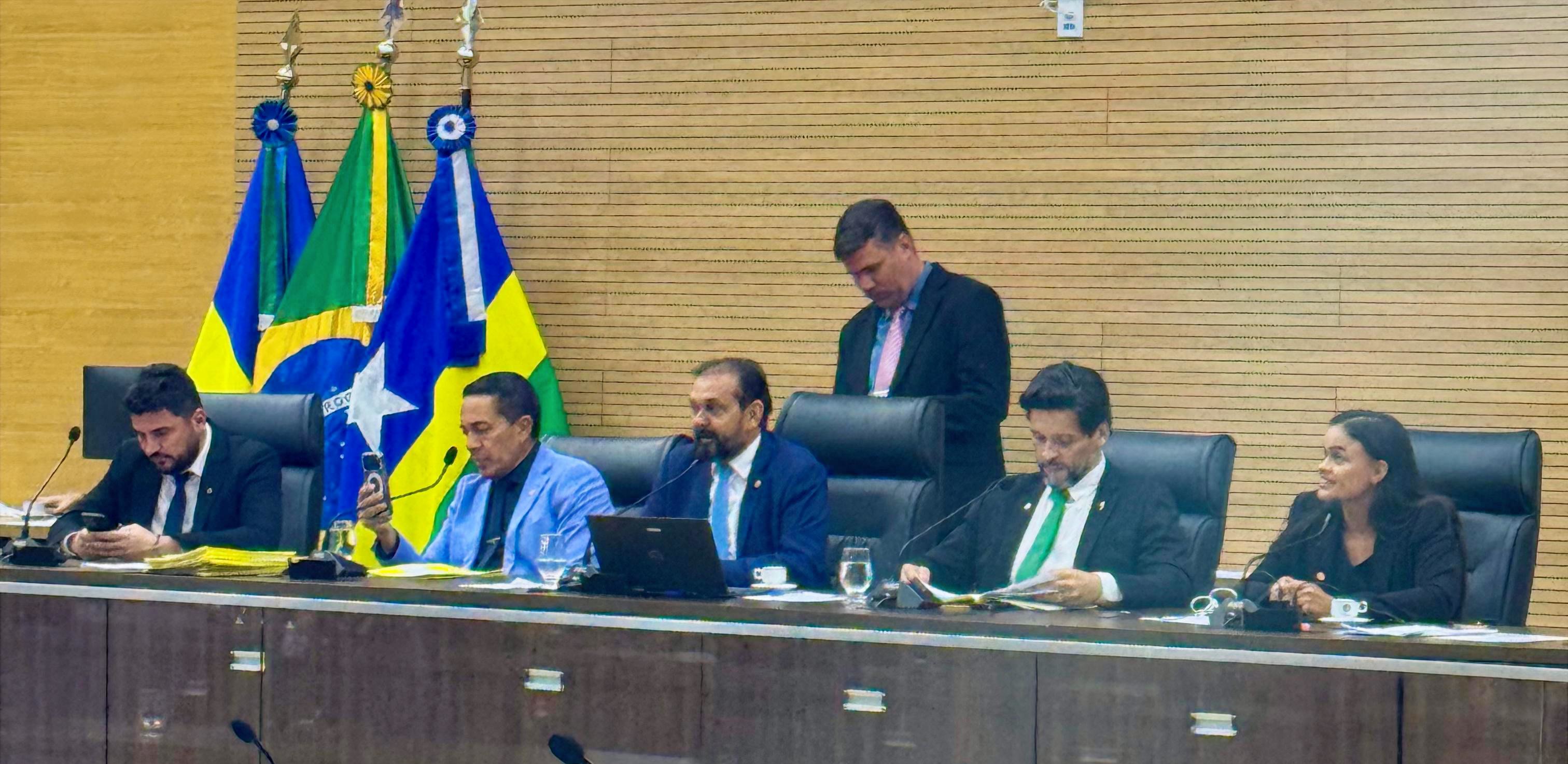 Laerte Gomes defende fortalecimento do cooperativismo e priorização do leite produzido em RO