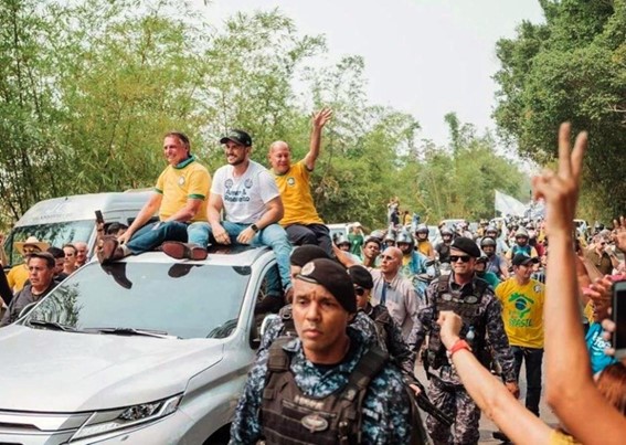 CORONEL CHRISOSTOMO: EM CLIMA DE FESTA JAIR BOLSONARO REALIZA GRANDE ATO EM JI-PARANÁ NESTA QUARTA-FEIRA