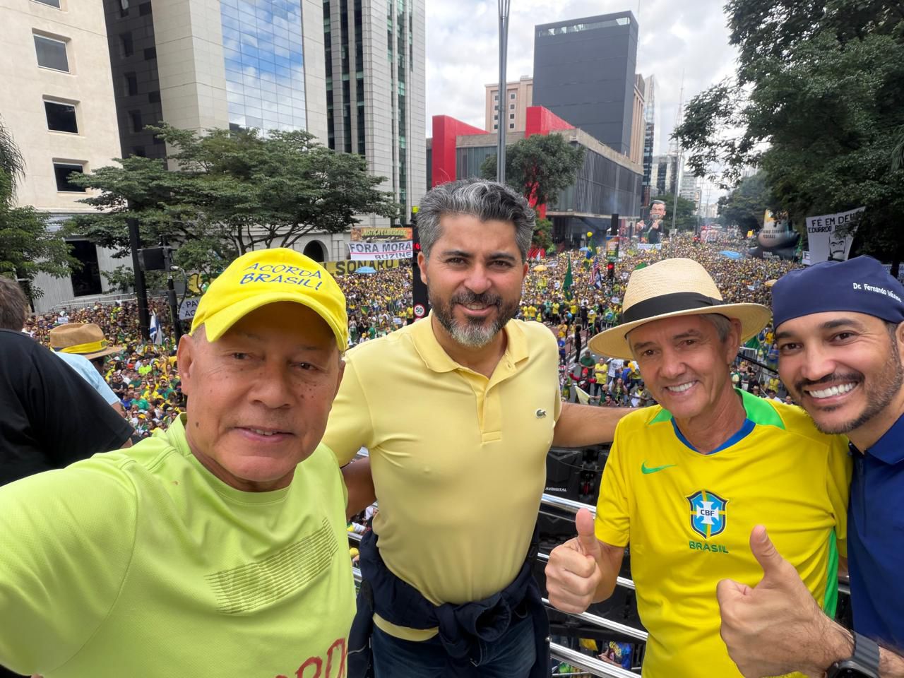 Coronel Chrisóstomo: “O Brasil acordou. Demos mais um recado nas manifestações pelo Brasil”